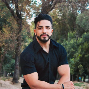 پیام هاشمزاده